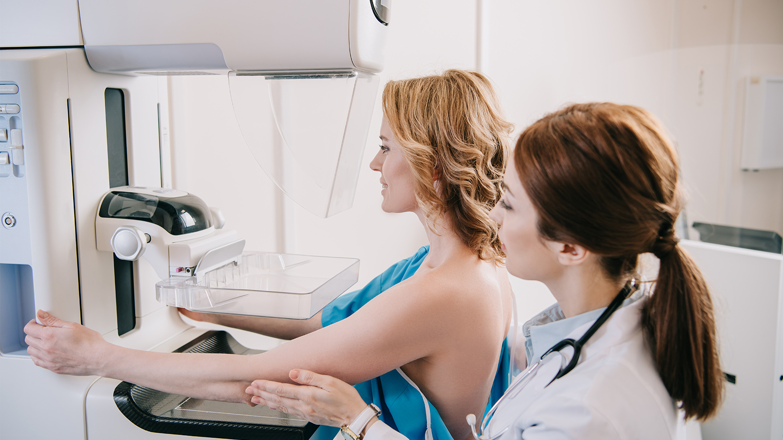 Digital Breast Tomosynthesis Using an Amorphous Silicon Flat Panel Detector (e-Join)